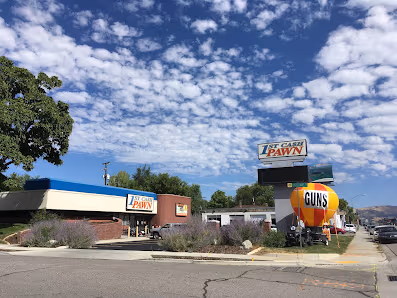 1st Cash Pawn & Gun Store
