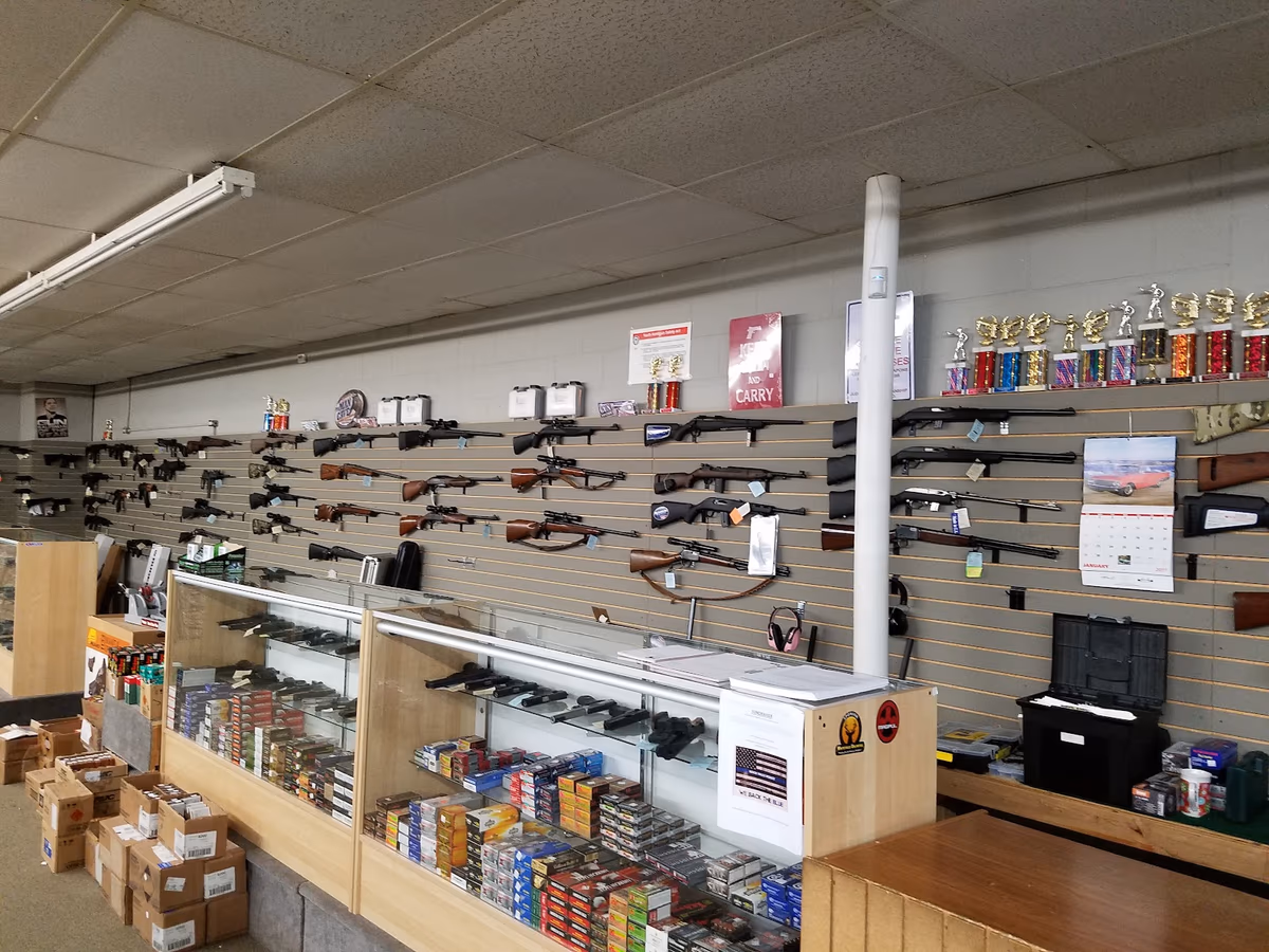 626 GUNS photo 2