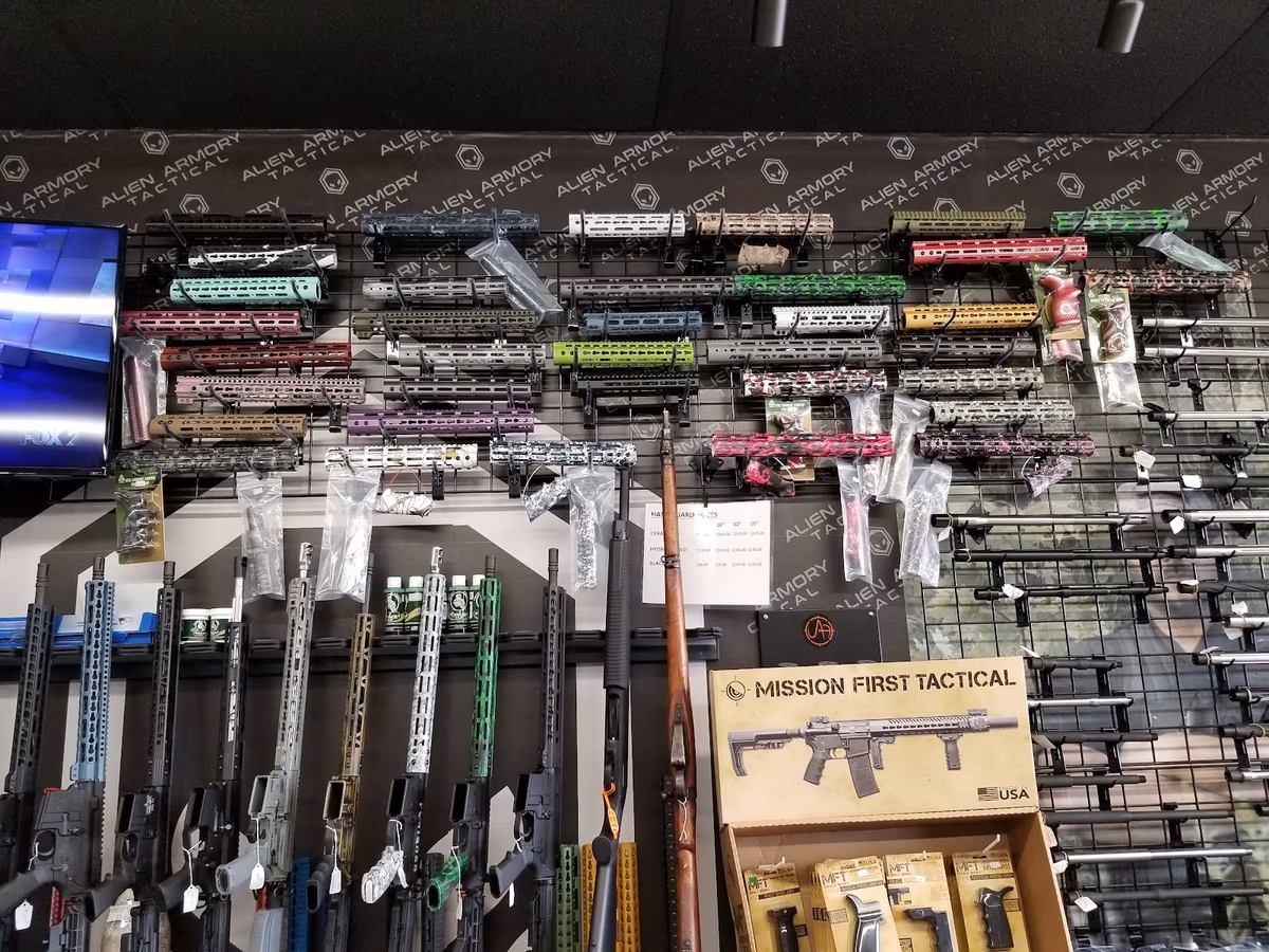 Alien Armory Tactical photo 2