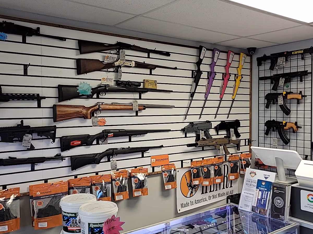 ALPHA GUNS photo 2