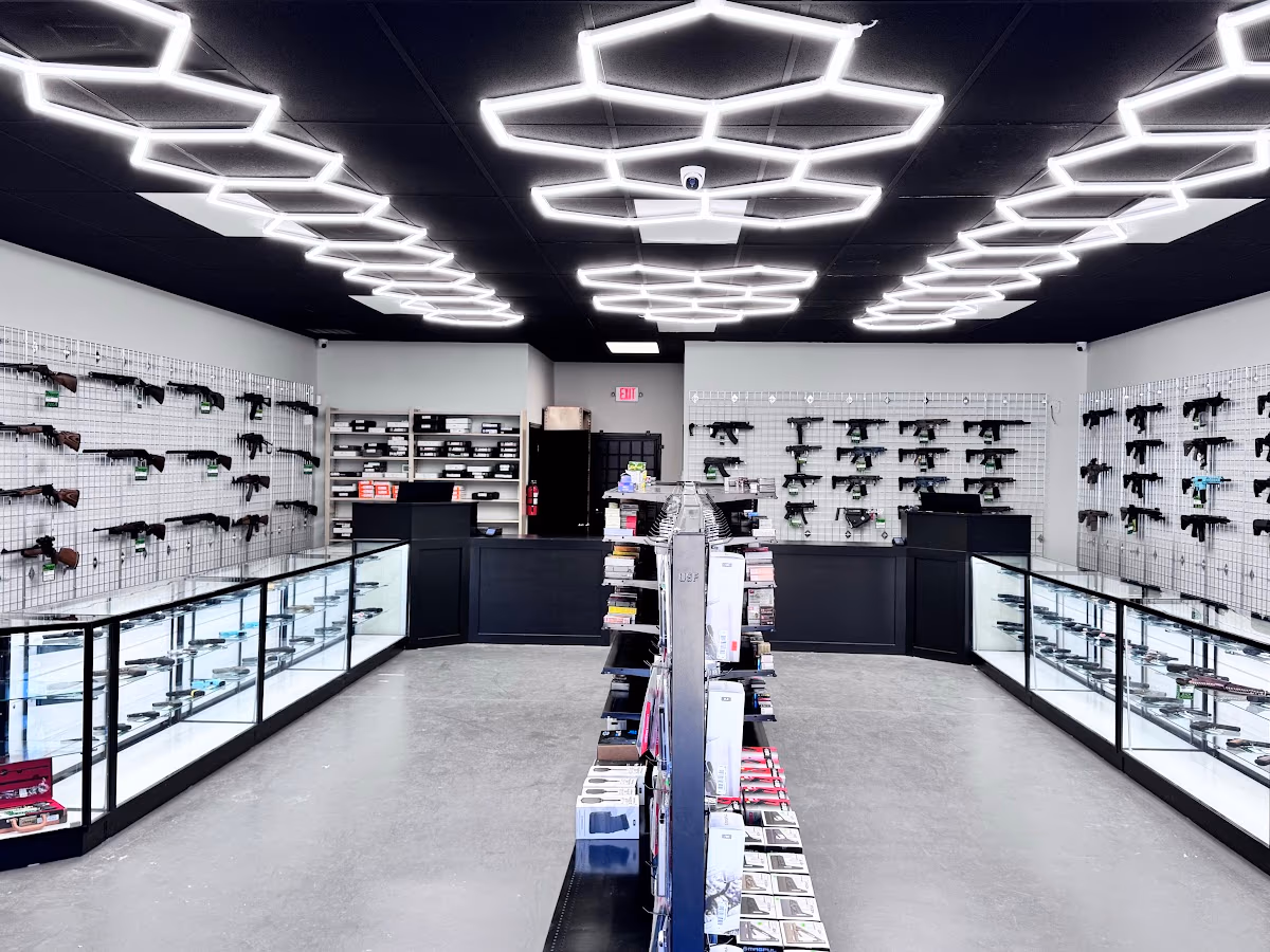 AREA 52 GUN & PAWN photo 3