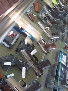 Armed Sources Gun & Pawn photo 3