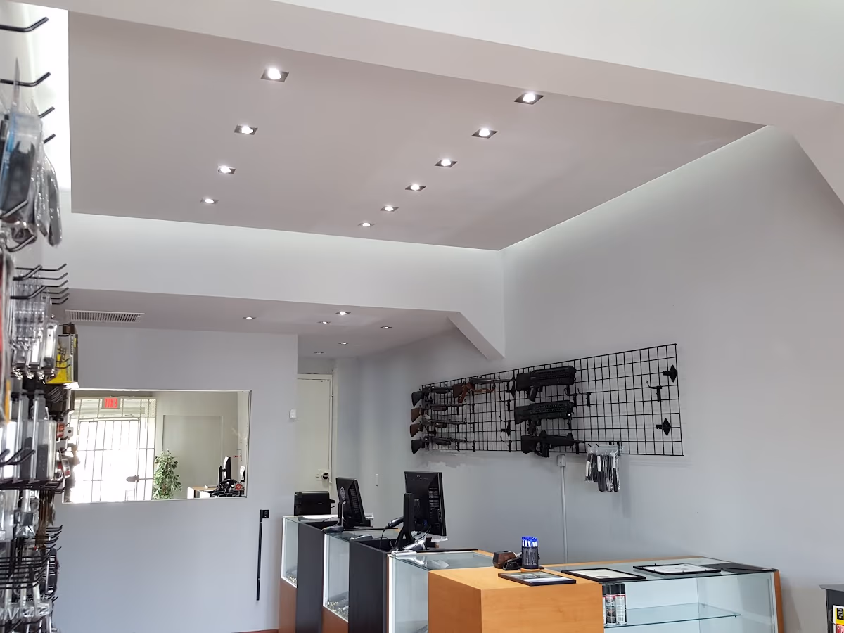 Armeria Bull's Eye Gun Shop photo 2