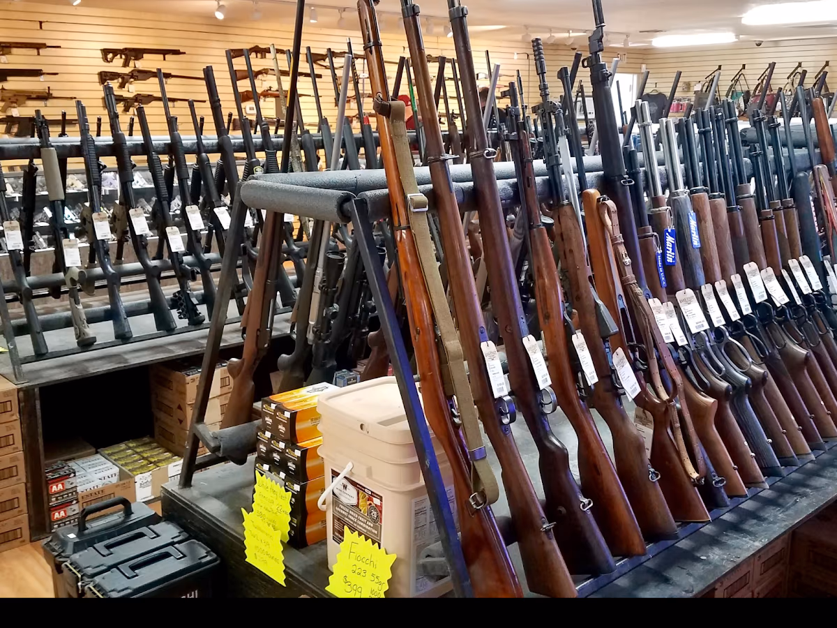 Bank Street Guns photo 2