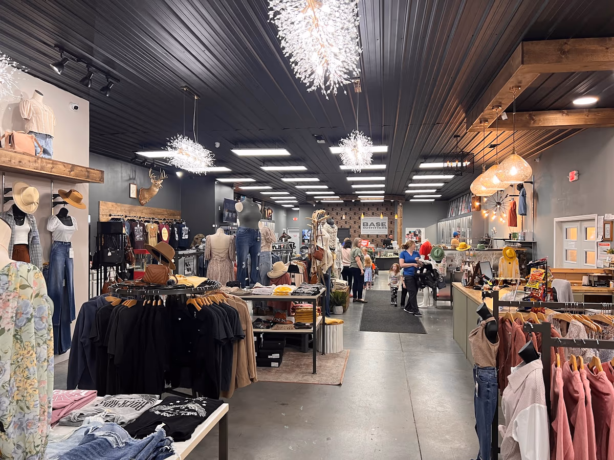 Base Outfitters & Range
