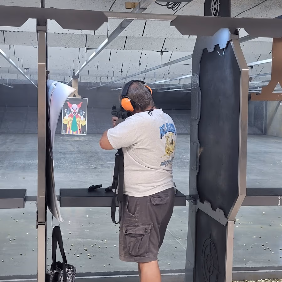 Big Boy's Guns, Ammo & Range photo 3