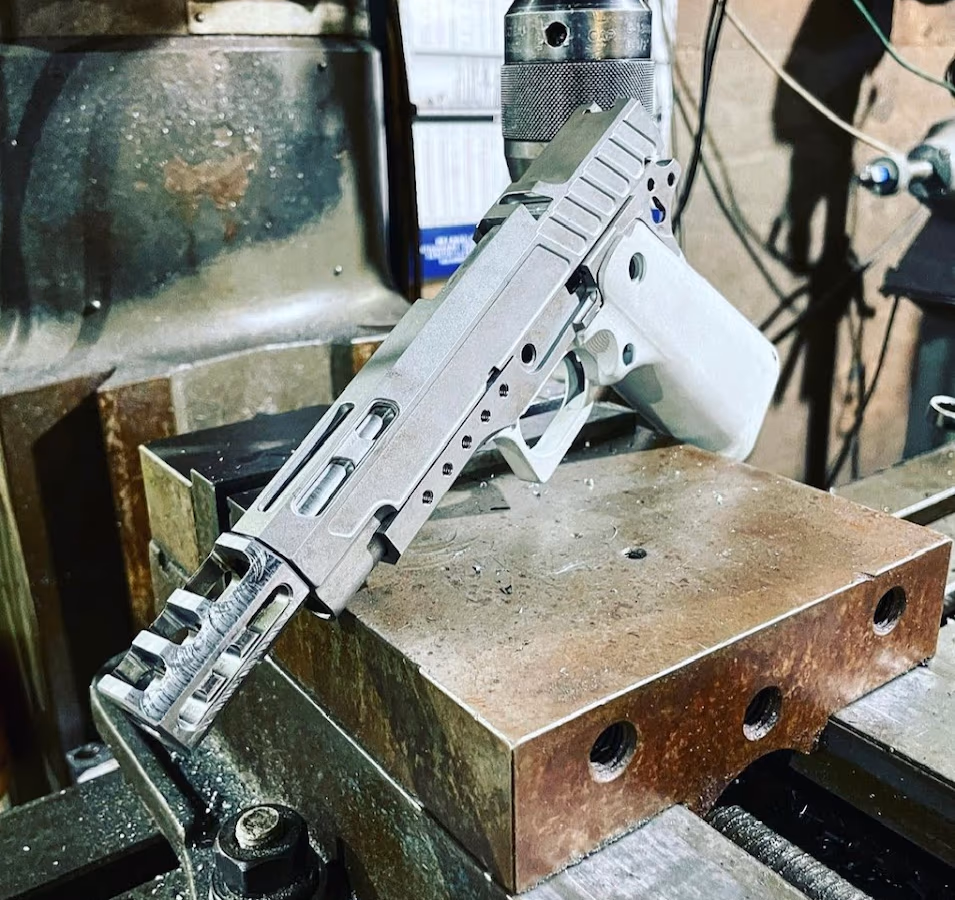 Billet Armory photo 2