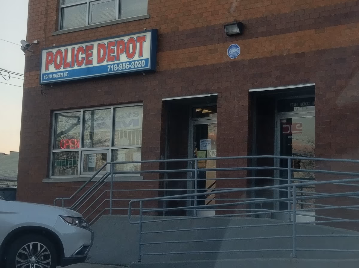 Blue Knight Police Depot photo 2