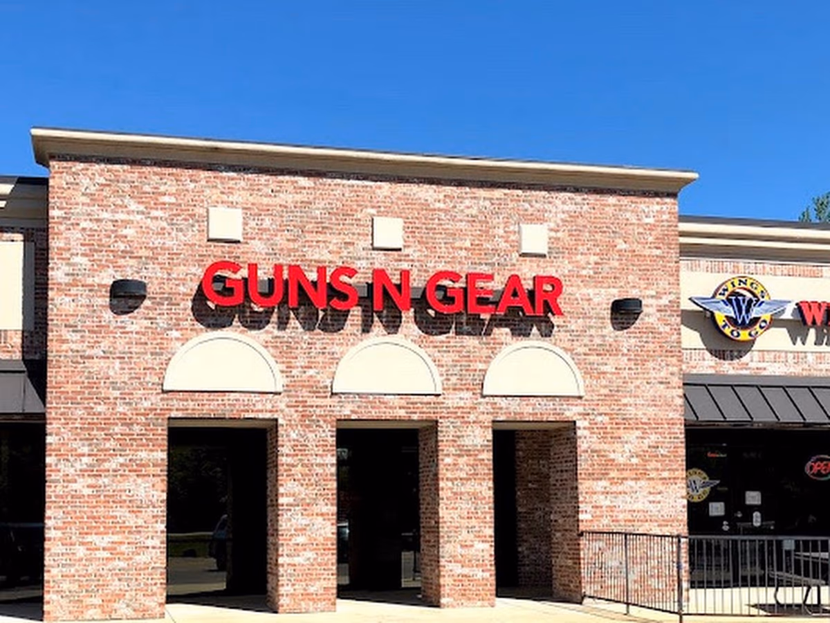 Bob's Guns of Mississippi photo 1