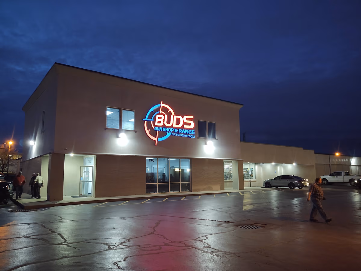 Buds Gun Shop & Range photo 2