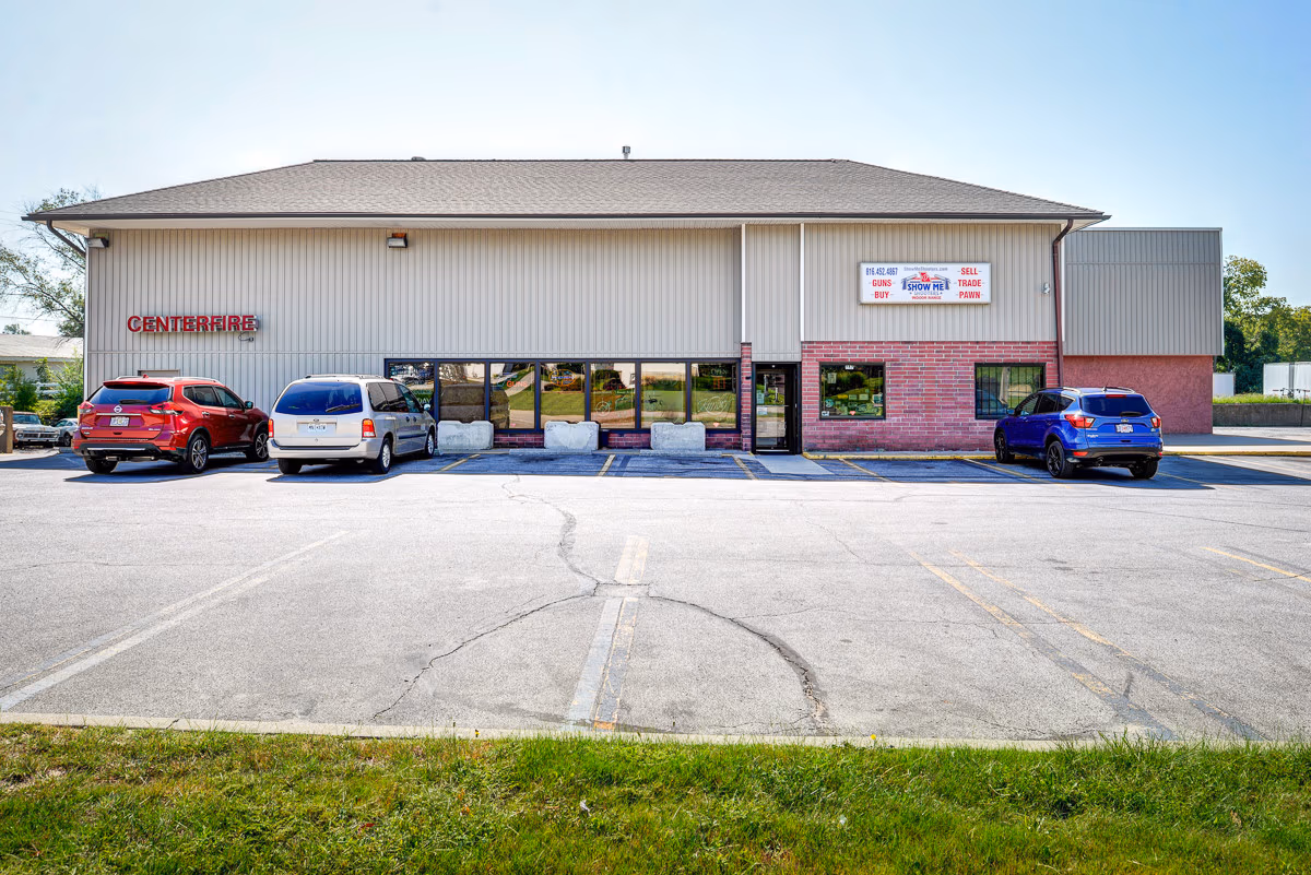 Claycomo Shooters Indoor Range & Gun Store