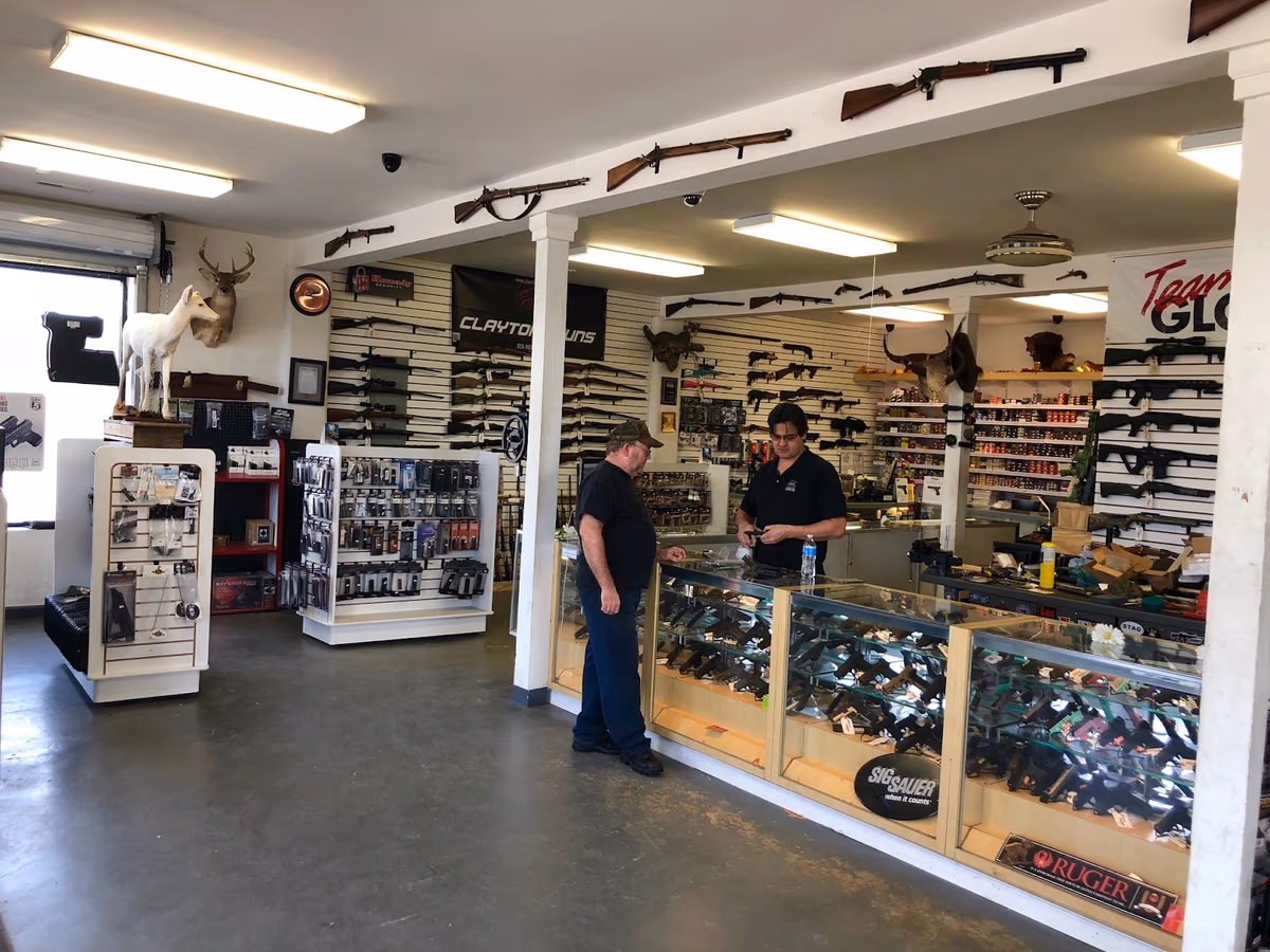 Clayton Guns photo 2
