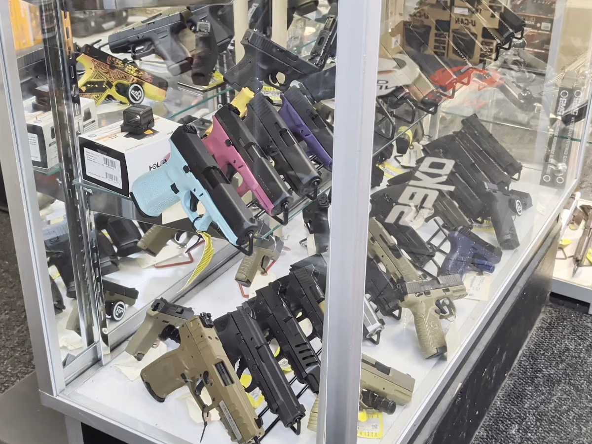 Coliseum Gun Traders Ltd photo 2