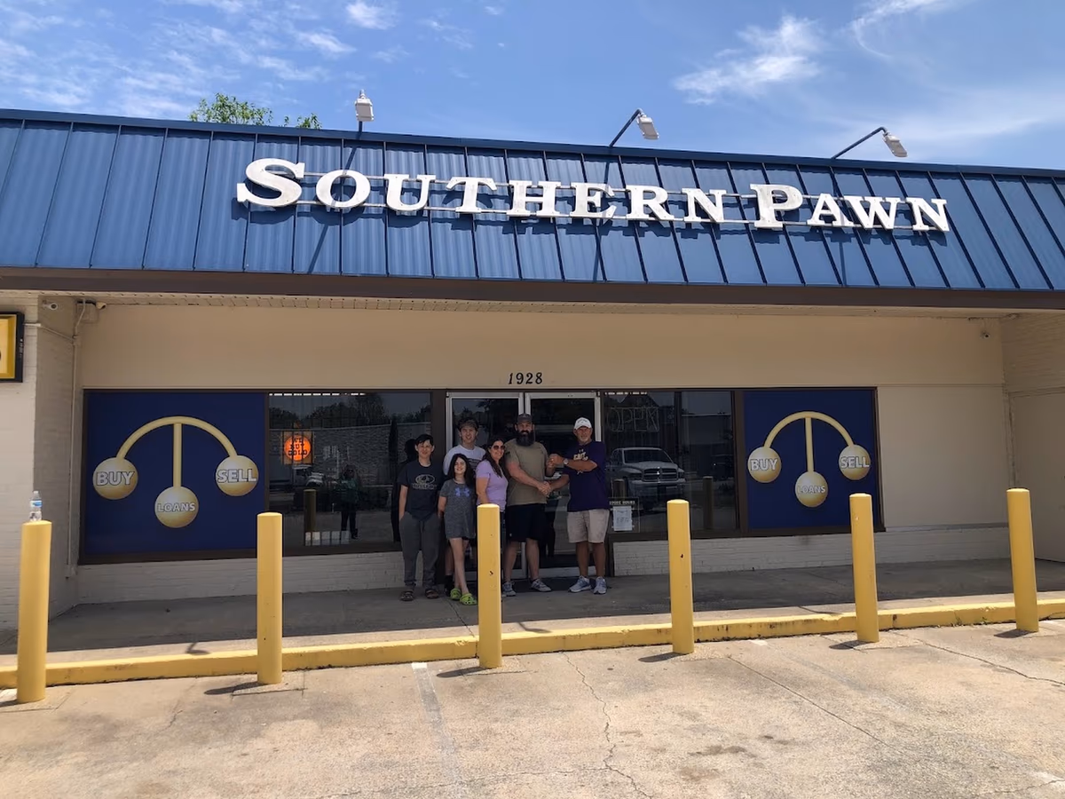 Doc's Guns & Pawn