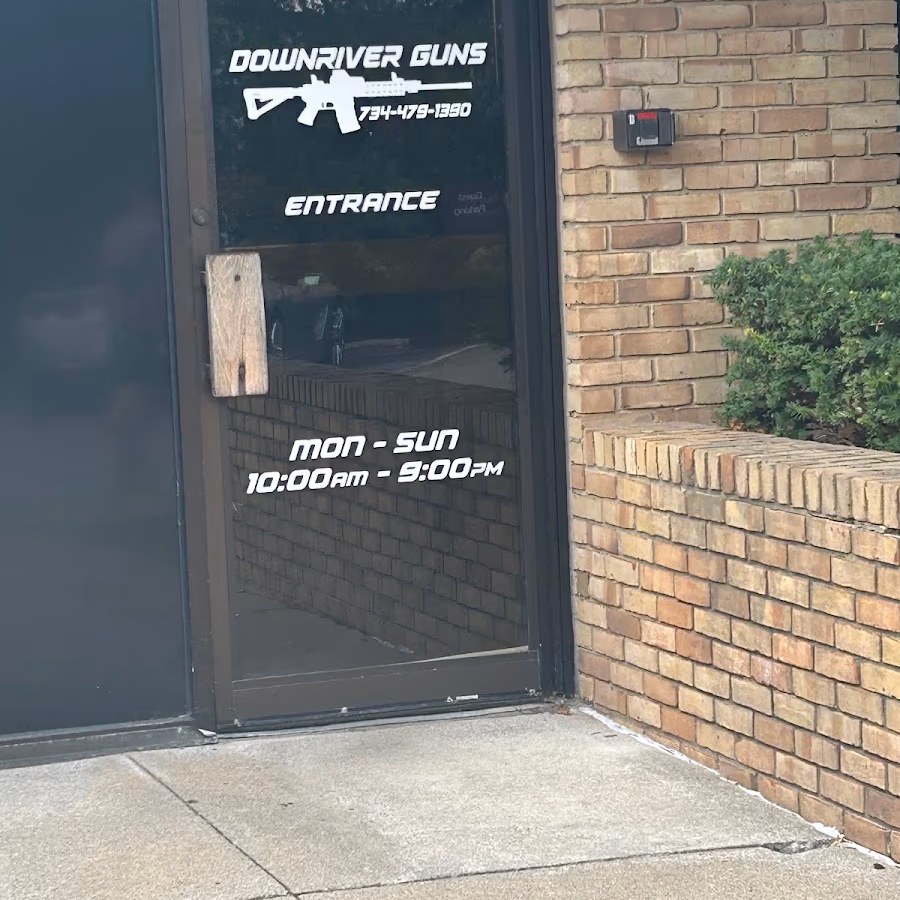 Downriver Guns - Brownstown