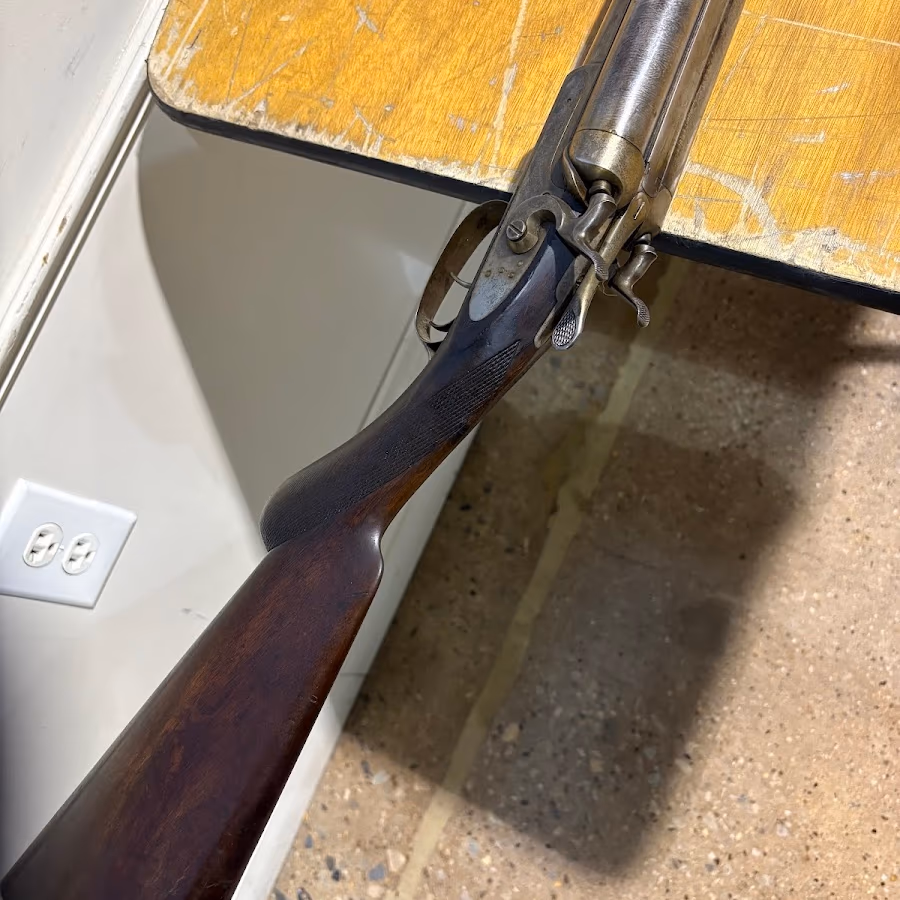 Eagle Arms photo 2