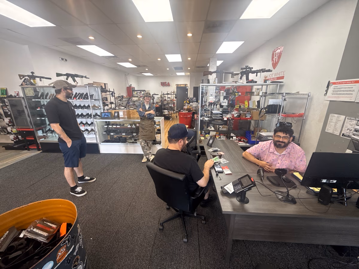 Elliot White Gun Co photo 2