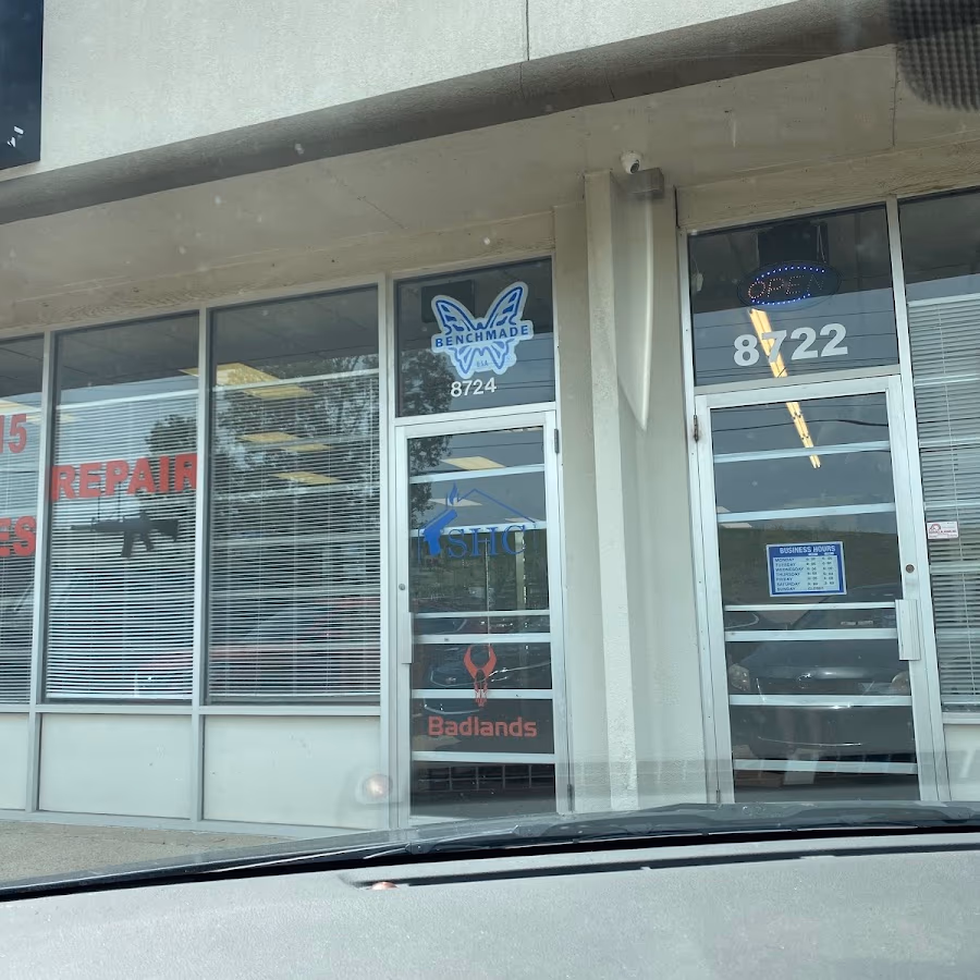 Geez Gun Shop / Safe Home Consulting photo 1