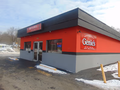 Genies Northside Outlet photo 3
