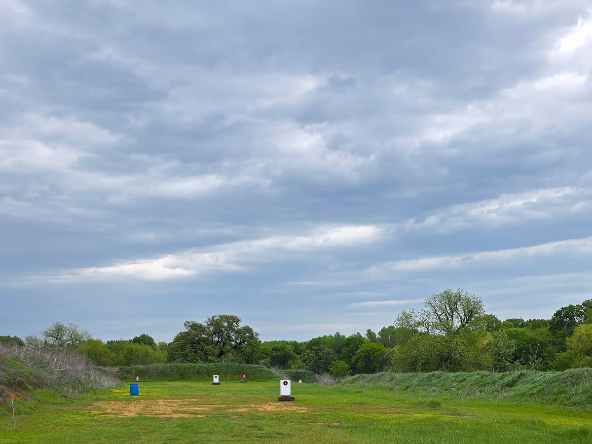 Grayson county S.O. range 2 photo 1