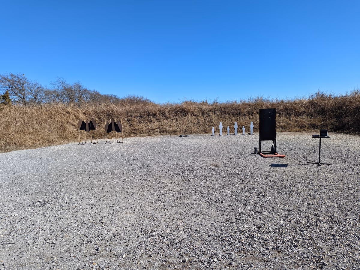 Grayson county S.O. range 2 photo 2
