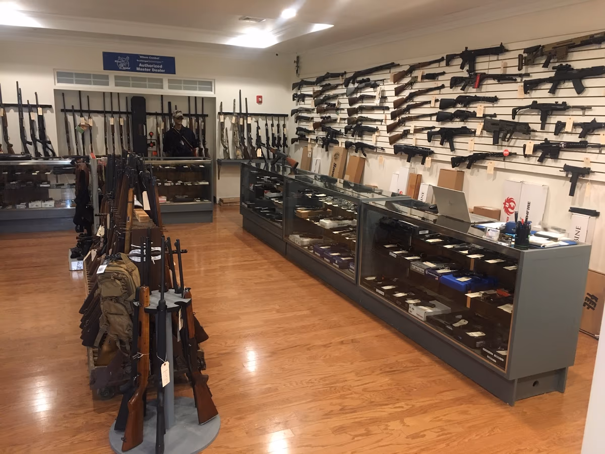 Guardian Arms photo 2