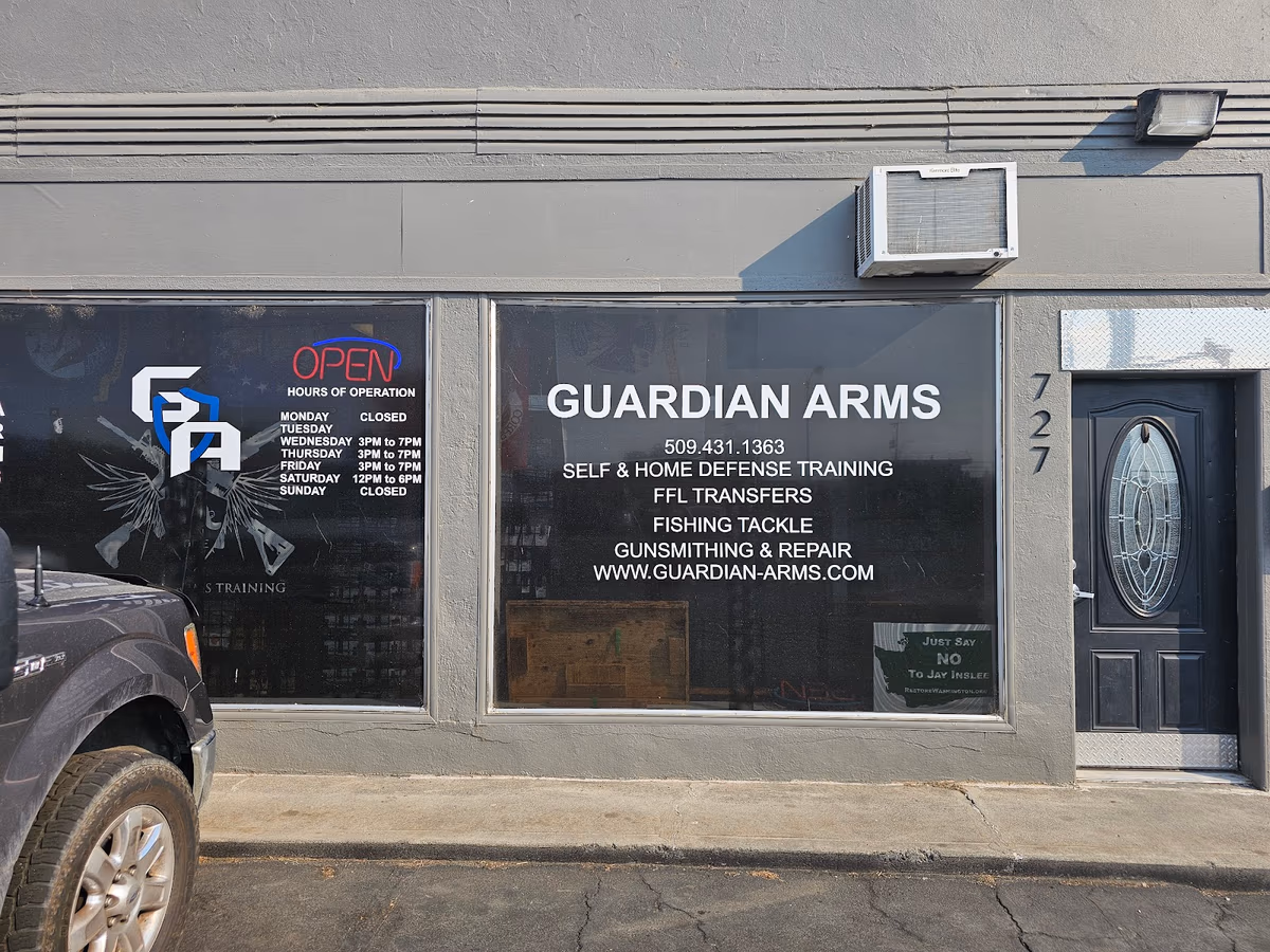Guardian Arms photo 1
