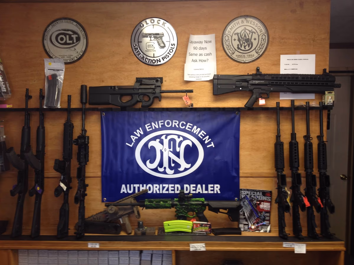 GunLocker & Pawn photo 2