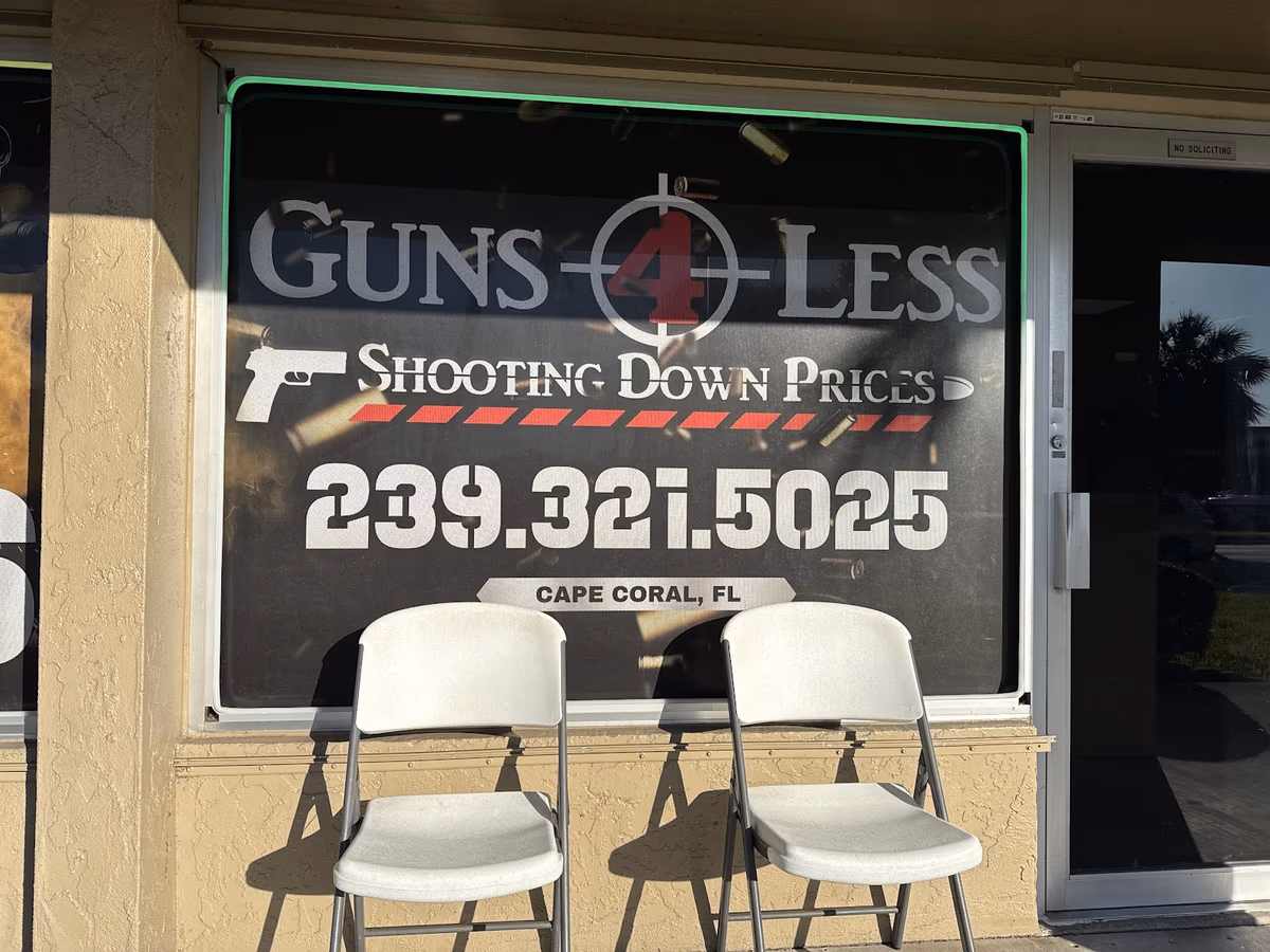 Guns 4 Less photo 2