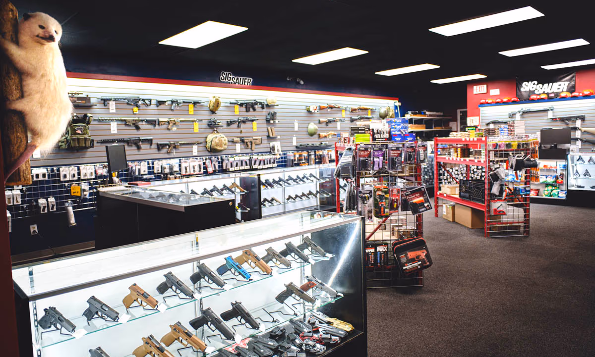 Guns 4 Less photo 3