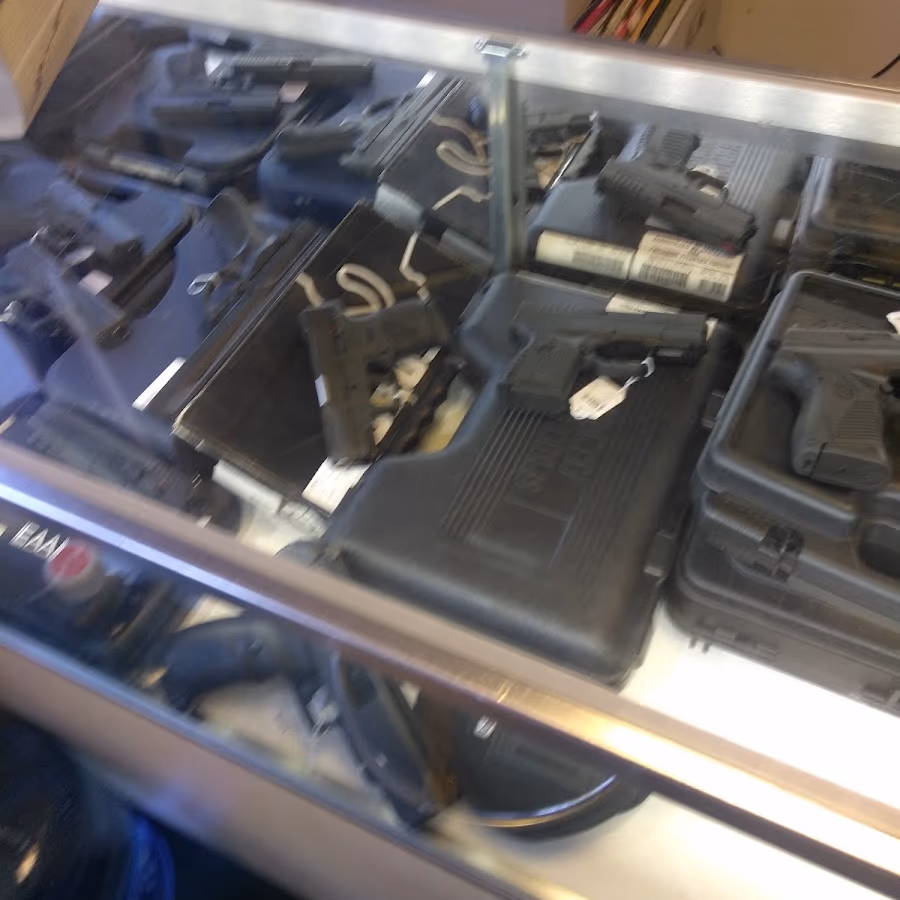 Guns & Gold Pawn photo 2