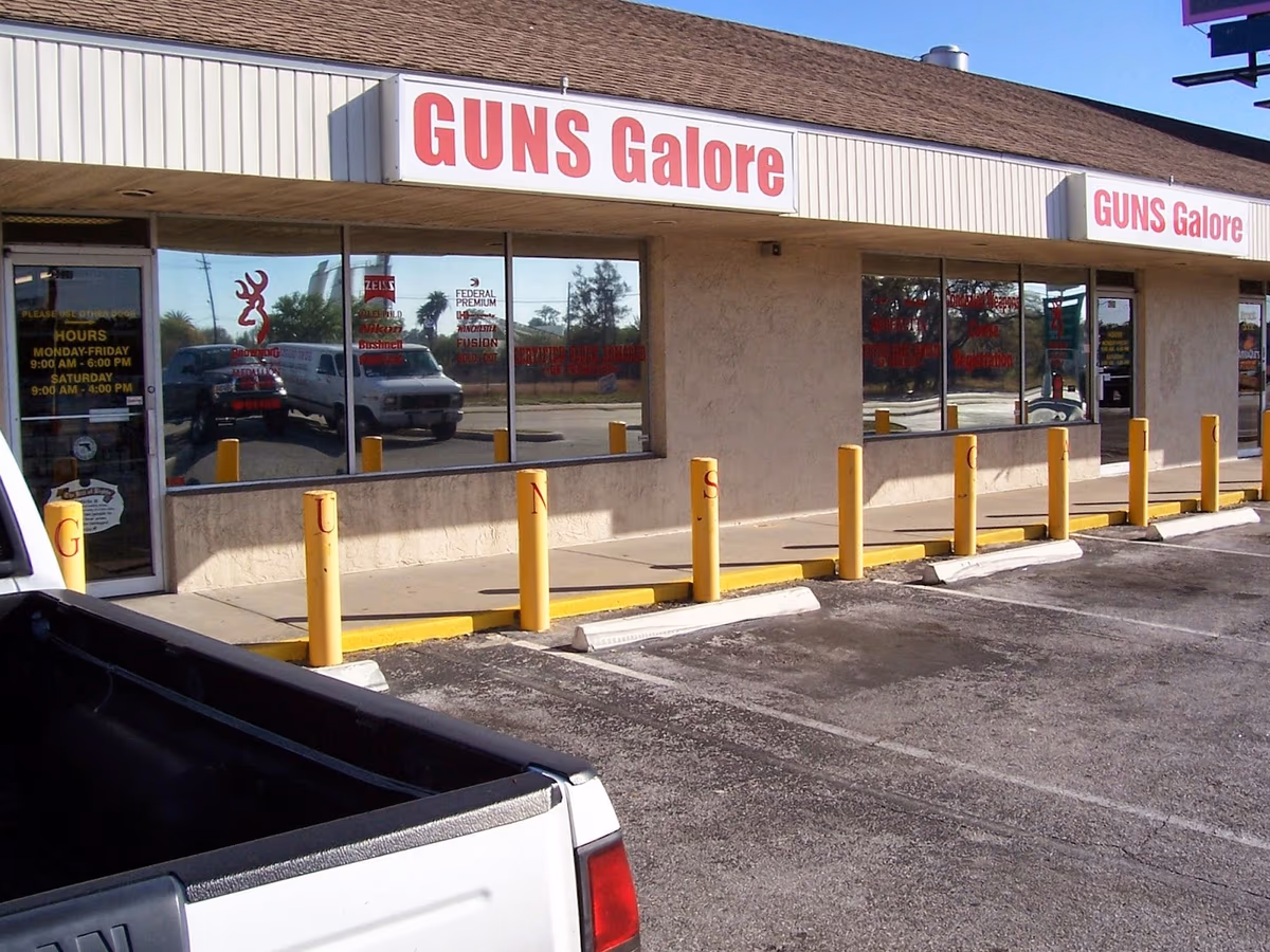 Guns Galore Inc photo 3