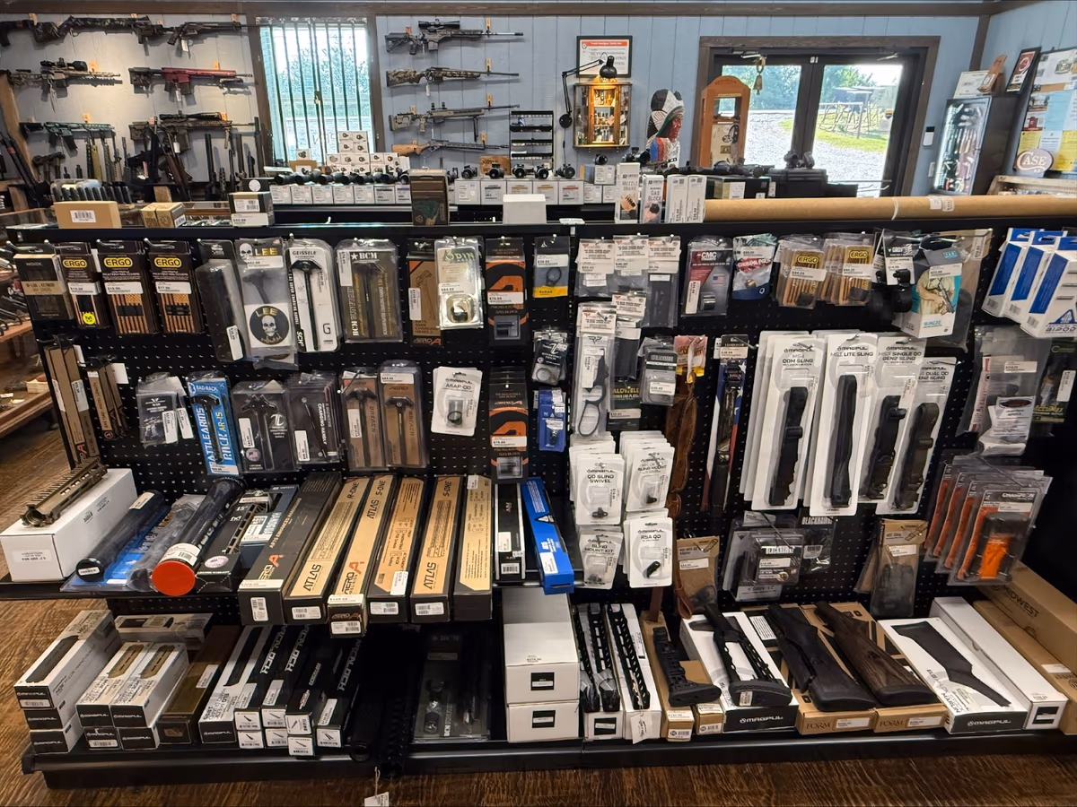 Guns N More photo 3