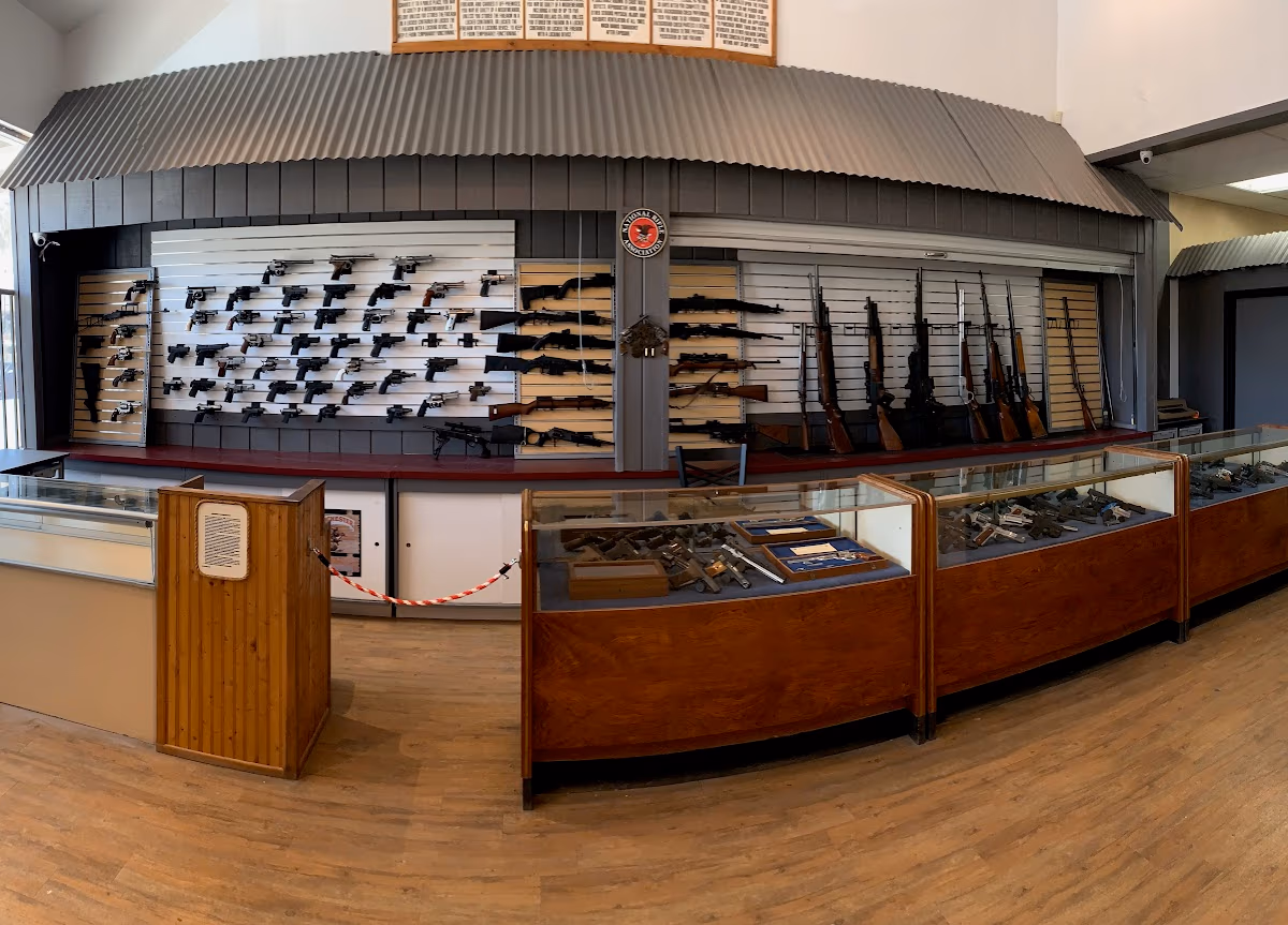 Guns of Distinction photo 2