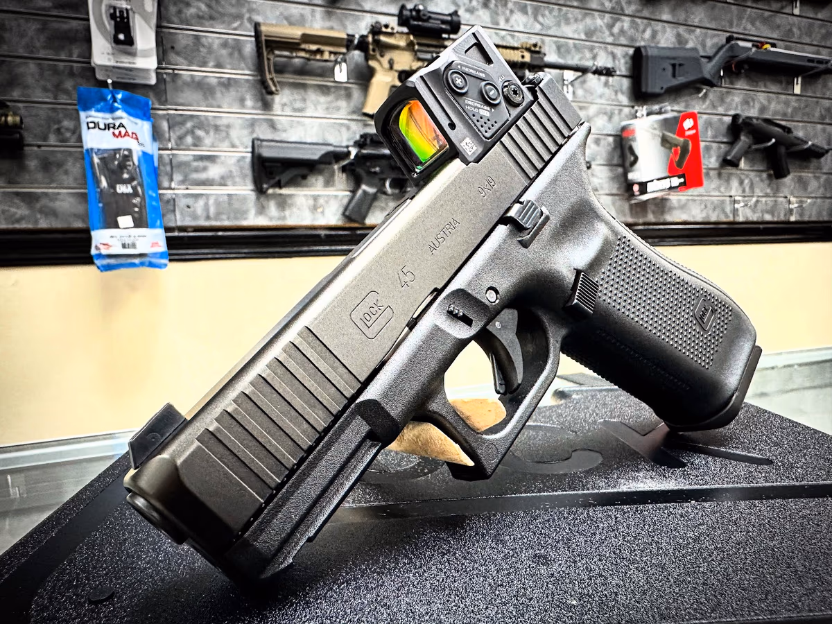 Gunshine Arms photo 3