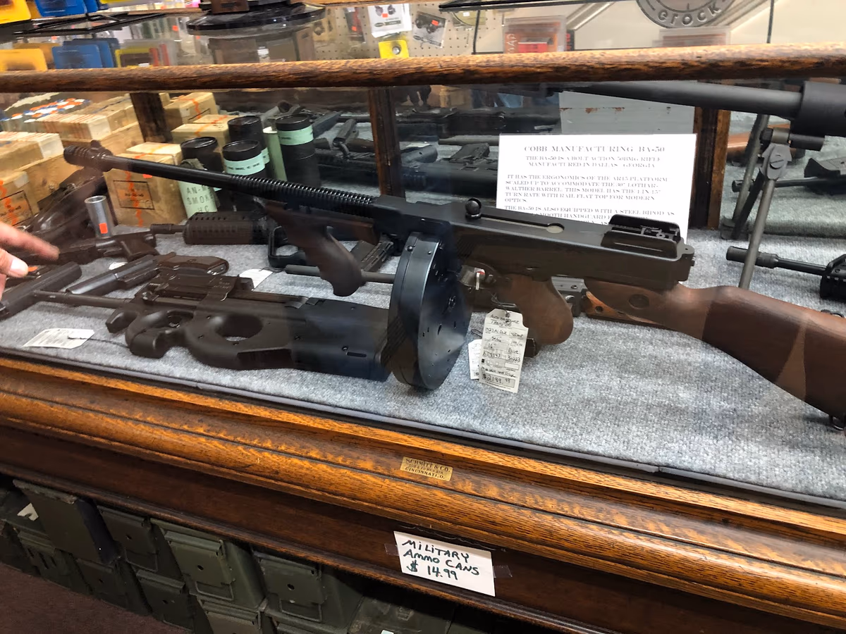 Gunslingers photo 2