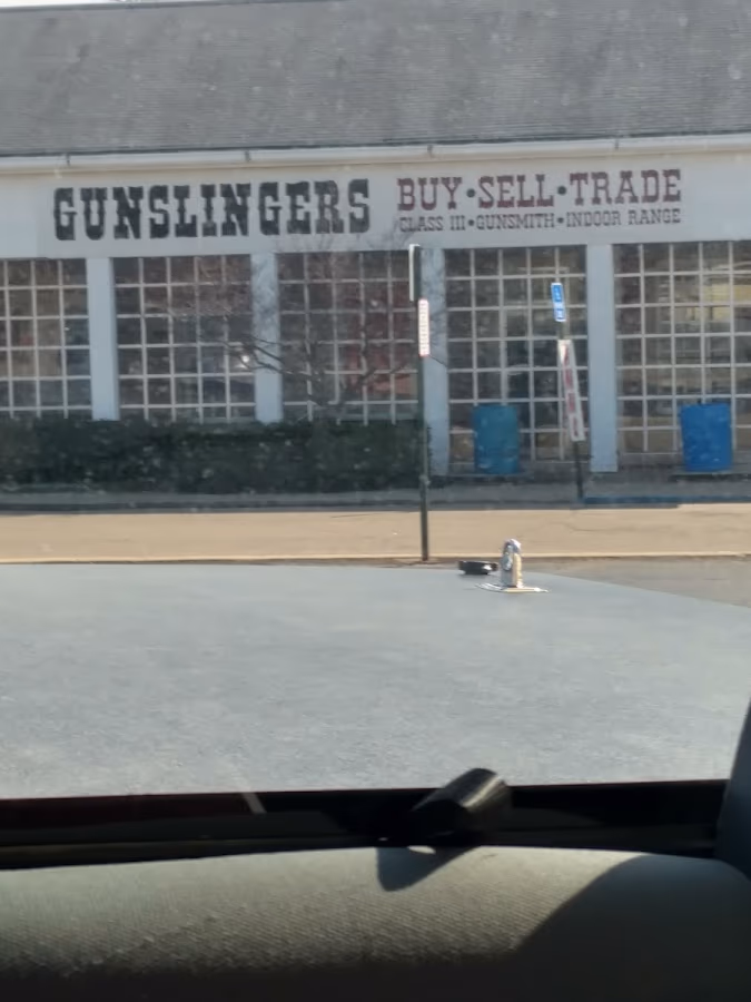 Gunslingers Gun Shop & Indoor Shooting Range photo 2