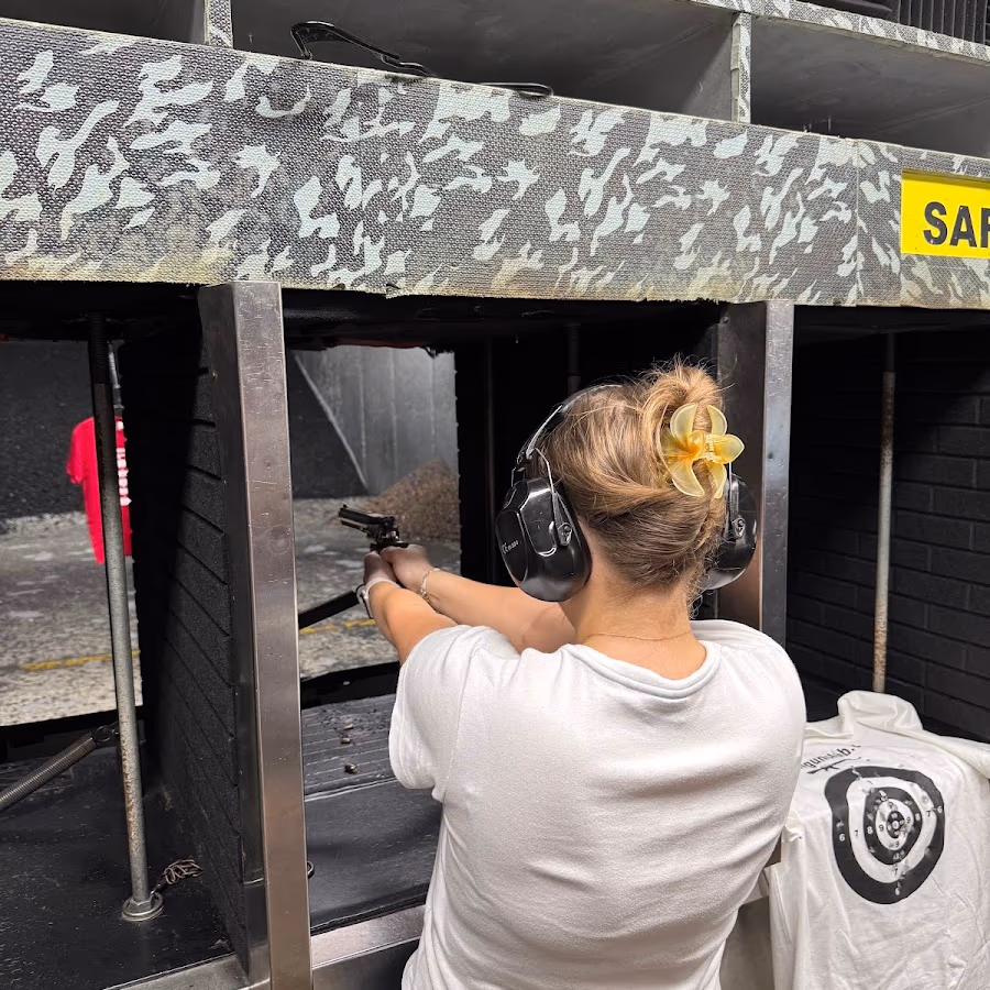 Hawaii Waikīkī Gun Club photo 2