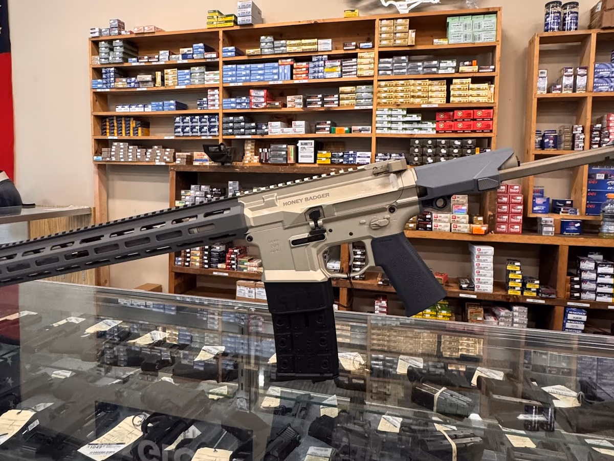 J & R Sports Supply LLC photo 3