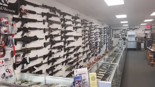 Jay's Guns And Accessories IV photo 3