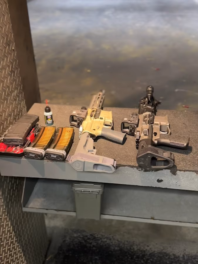 Jim's Guns, Pawn, Jewelry, and Range photo 3