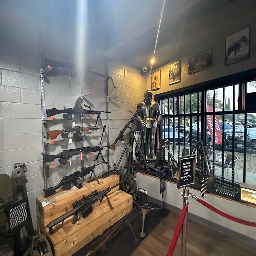Kiwi's Custom Guns