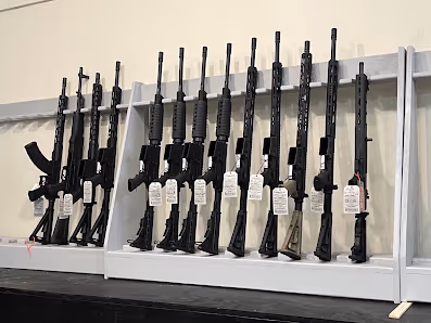 L & M Pawn and Gun photo 3
