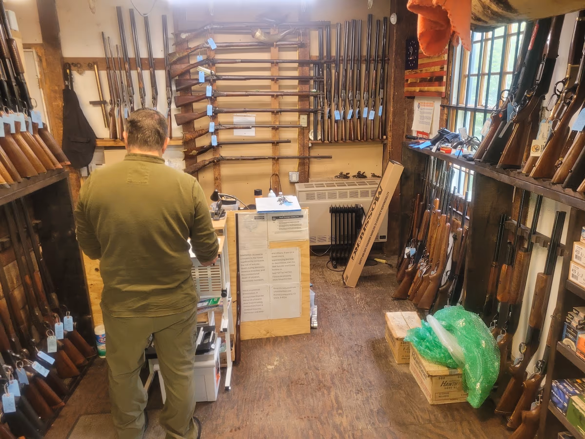 La Croix Muzzleloader & Supply