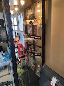 Larry's Guns and Ammo LLC photo 2
