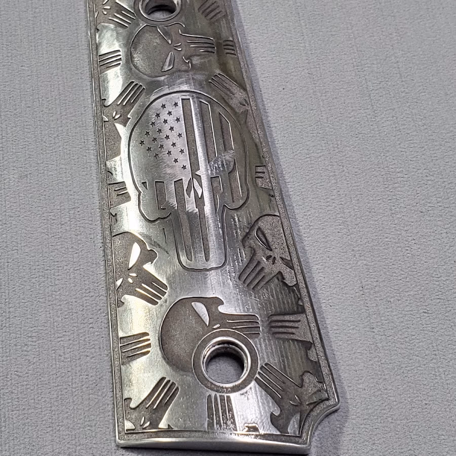 Lupus Belli Arms photo 3