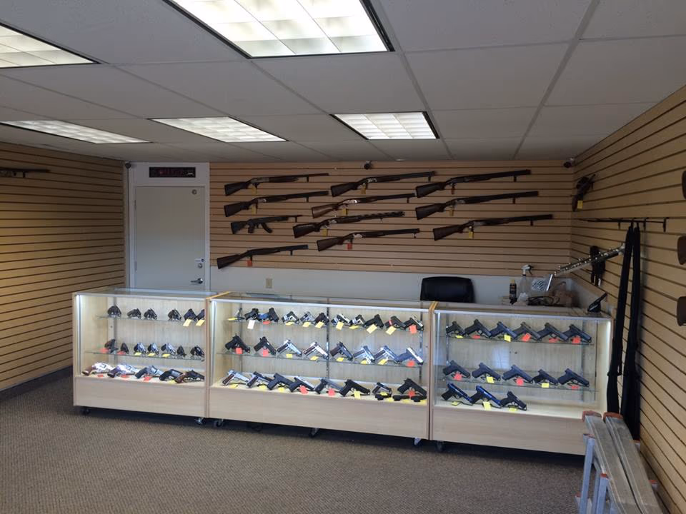 Max Guns & Ammo photo 2