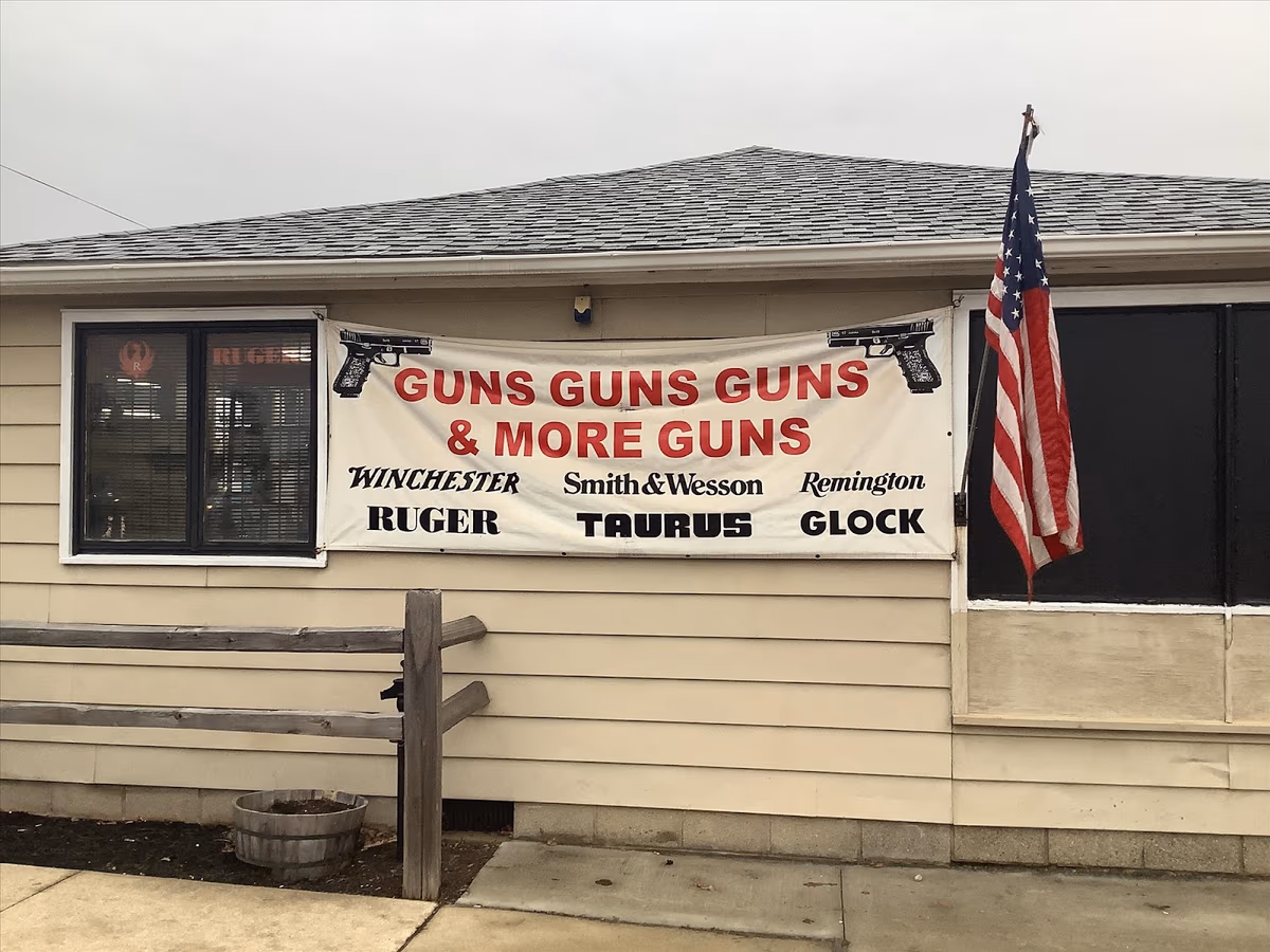 McGalliard Guns & More photo 1