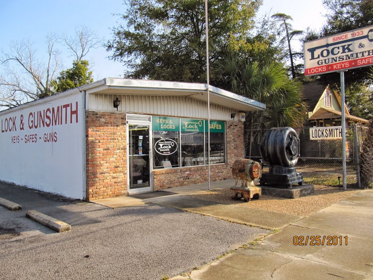 Ole Frontier Gunsmith Shop Inc photo 2