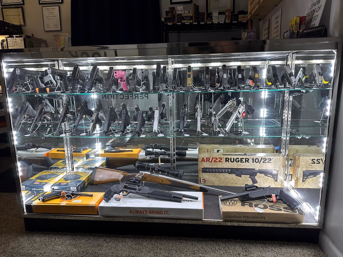 On-Sight Guns & Ammo